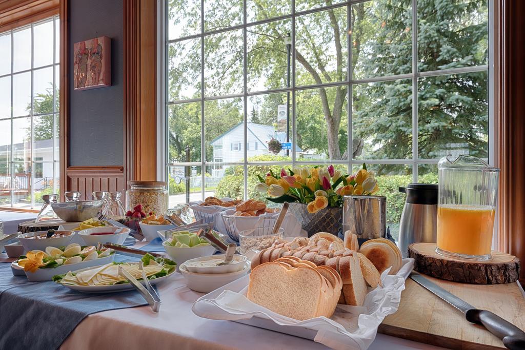 Auberge Handfield et Spa Saint-Marc-sur-Richelieu Eksteriør billede